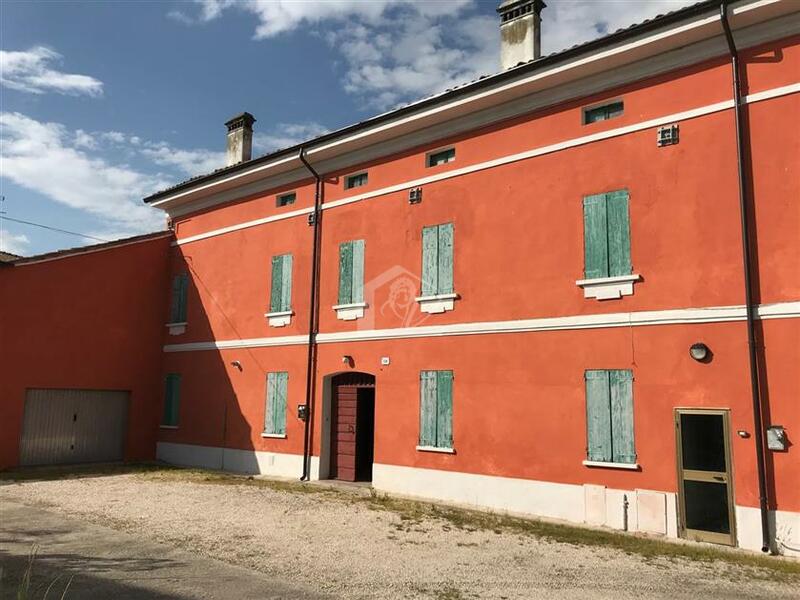 Casa indipendente in vendita a Luzzara Codisotto